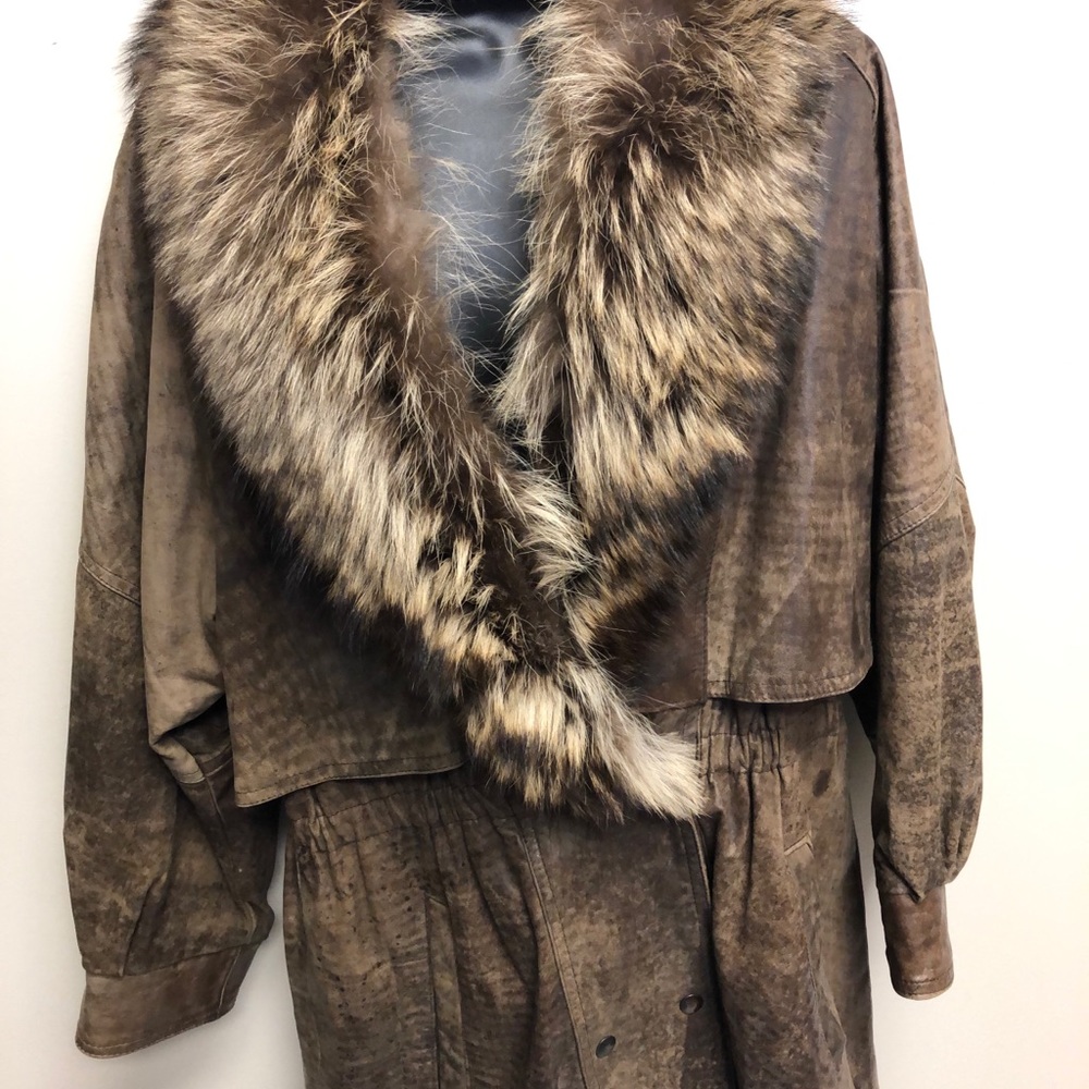 PRICE DROP Vintage Leather and fur coat - Picture 1 of 1